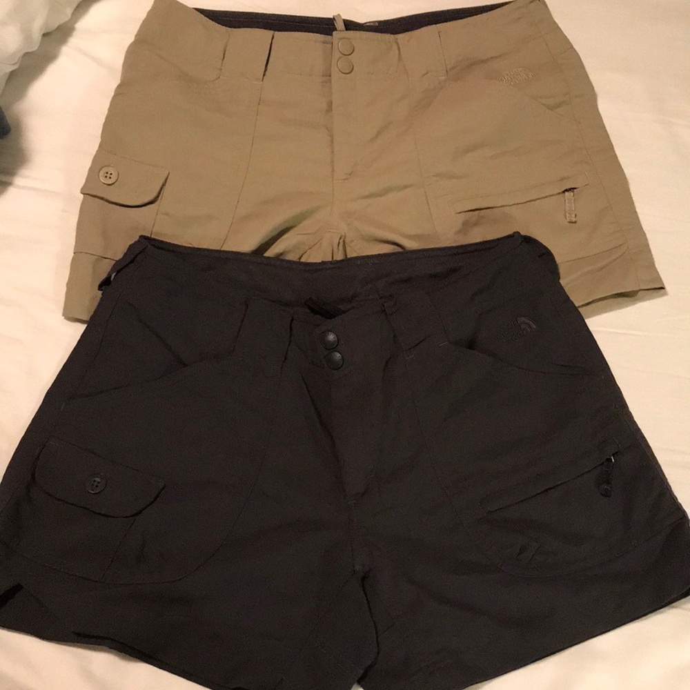 Set of Women’s The North Face Shorts Size 8